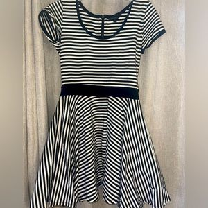 Felicity & Coco Black and White Striped Dress LP